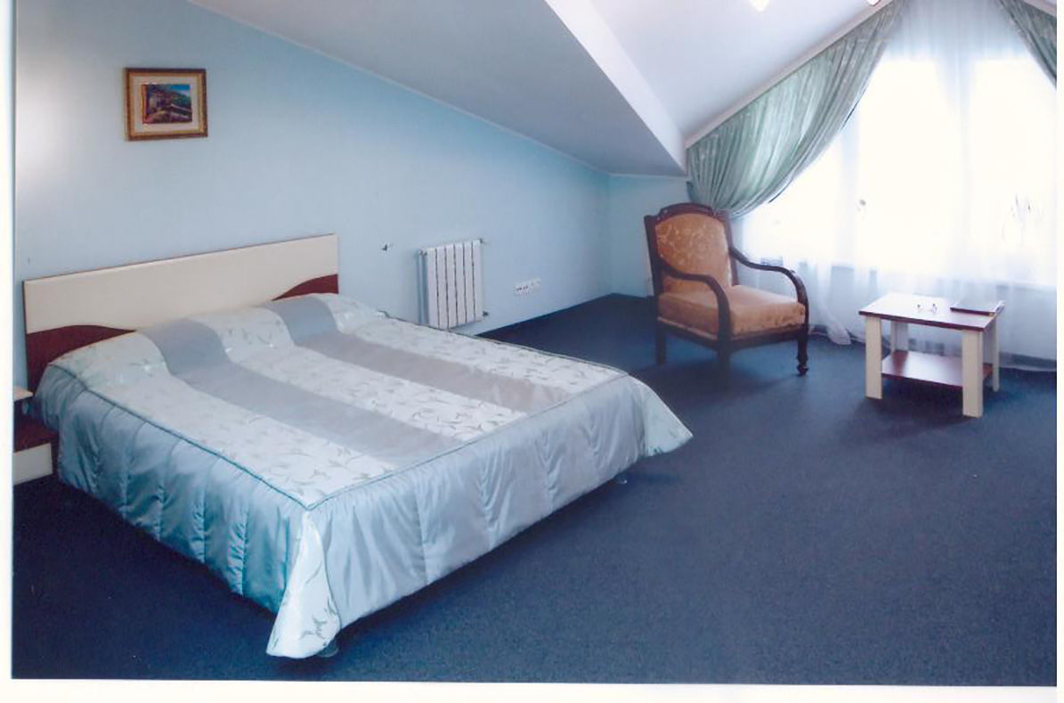 European Hotel 3*